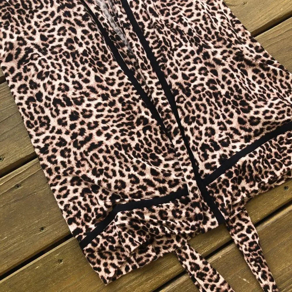 SOMA Intimates Cheetah Print Kimono Wrap Robe Small/Medium